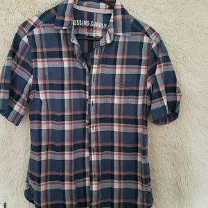 Men's small plaid button-up